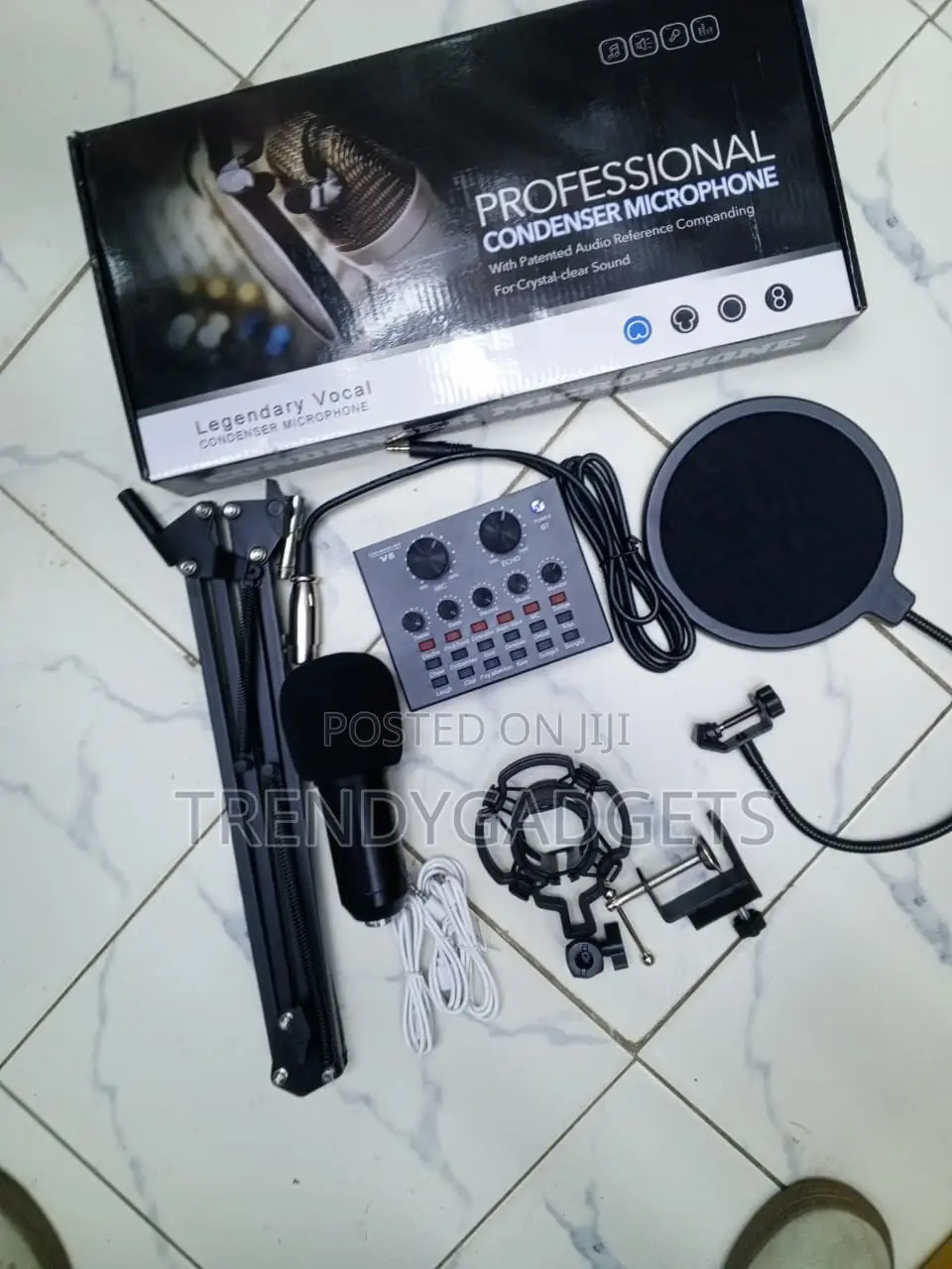 BM800 Studio Microphone Set With V8 Audio Mixer