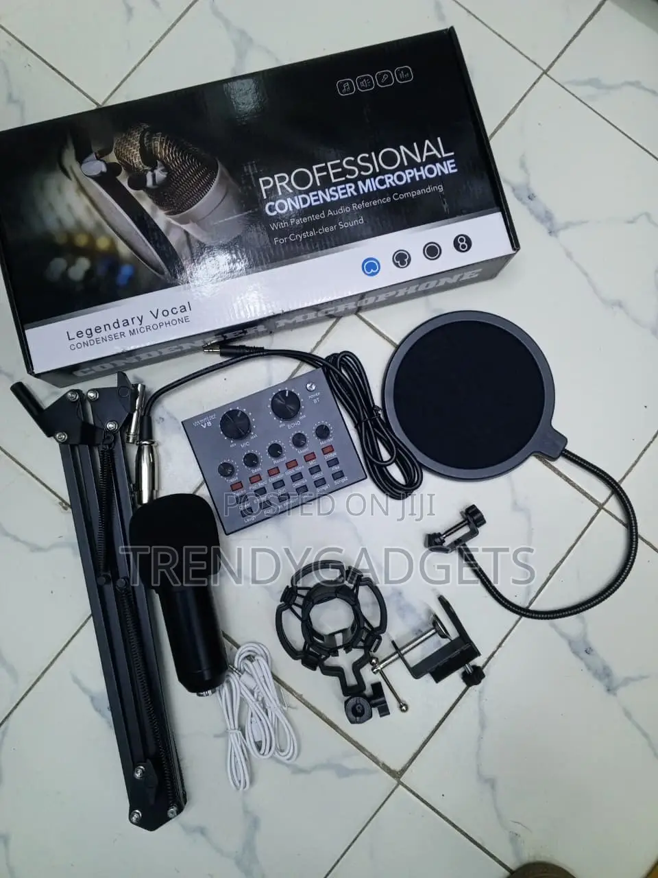 BM800 Vocal Microphone Bundle With V8 Live Sound Card