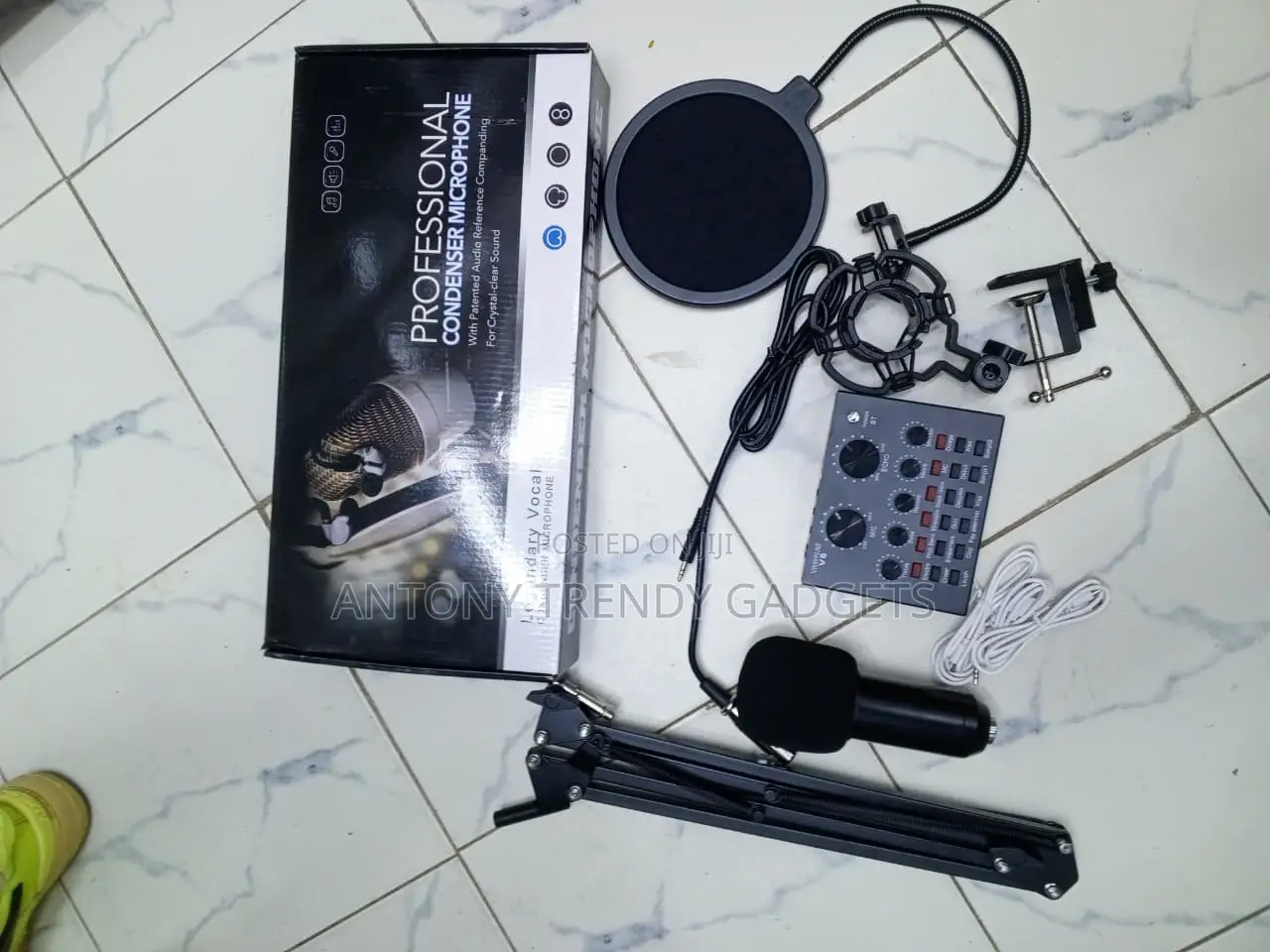 BM800 Streaming Microphone Set With Shock Mount and Pop Filter