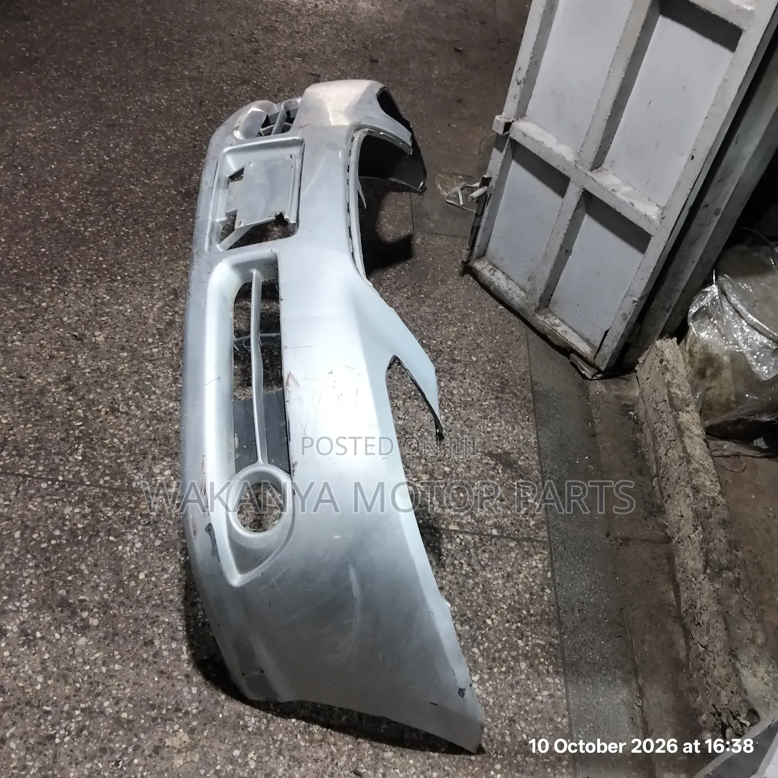 Toyota Caldina Choppa Model 2005/2006 Front Bumper, LESS FOG LIGHTS