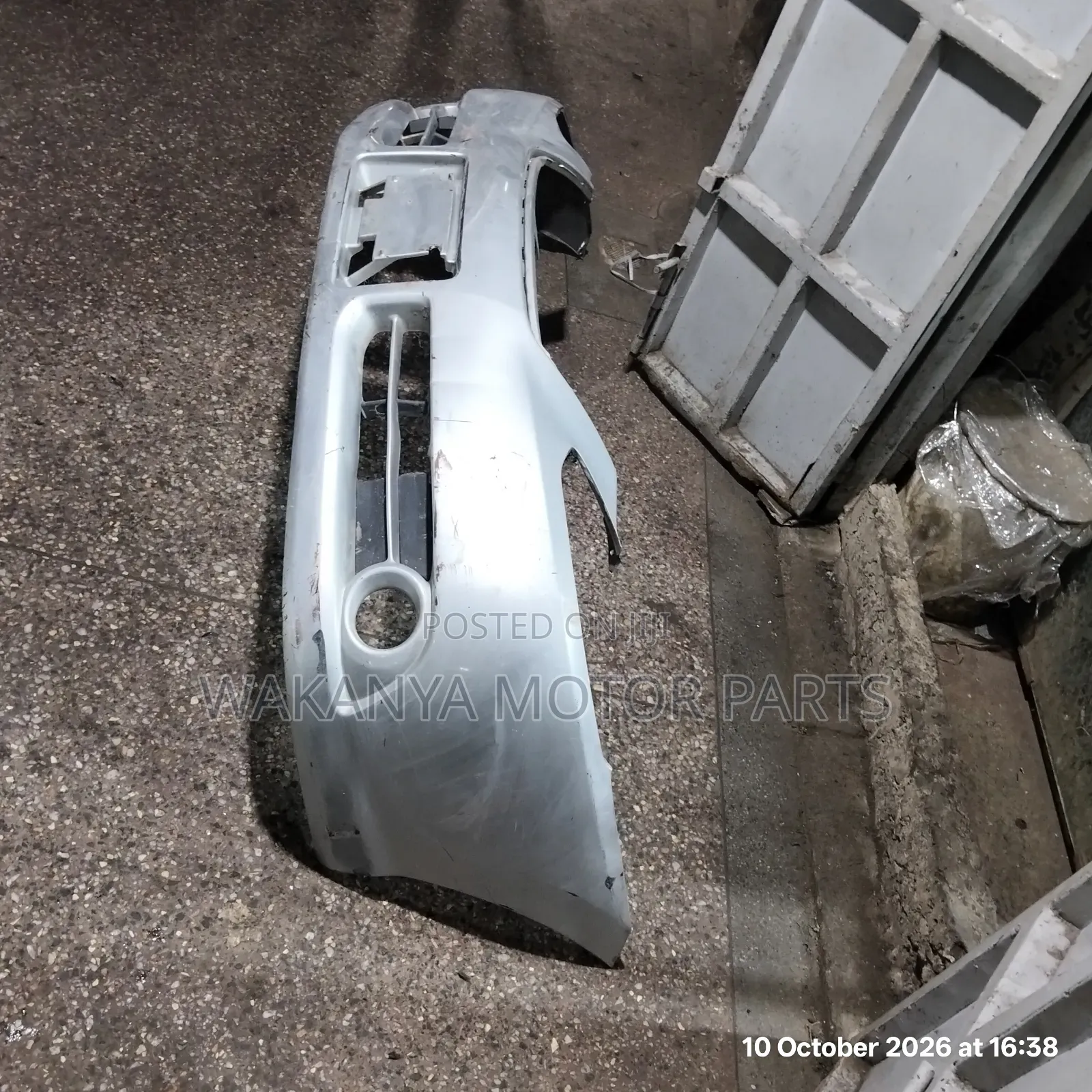 Toyota Caldina Choppa Model 2005/2006 Front Bumper, LESS FOG LIGHTS