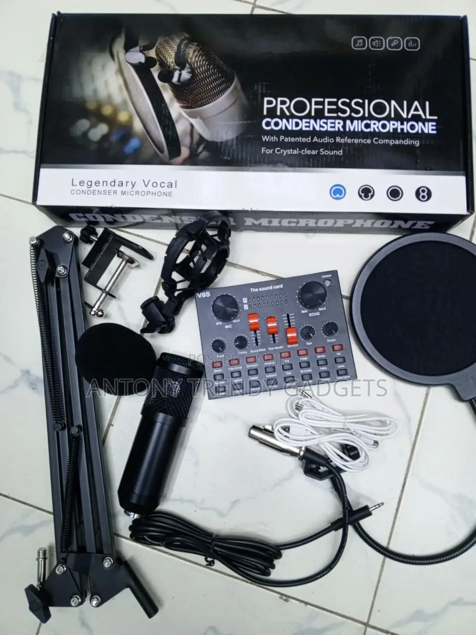 BM800 Podcast Microphone Bundle With V8S Audio Mixer