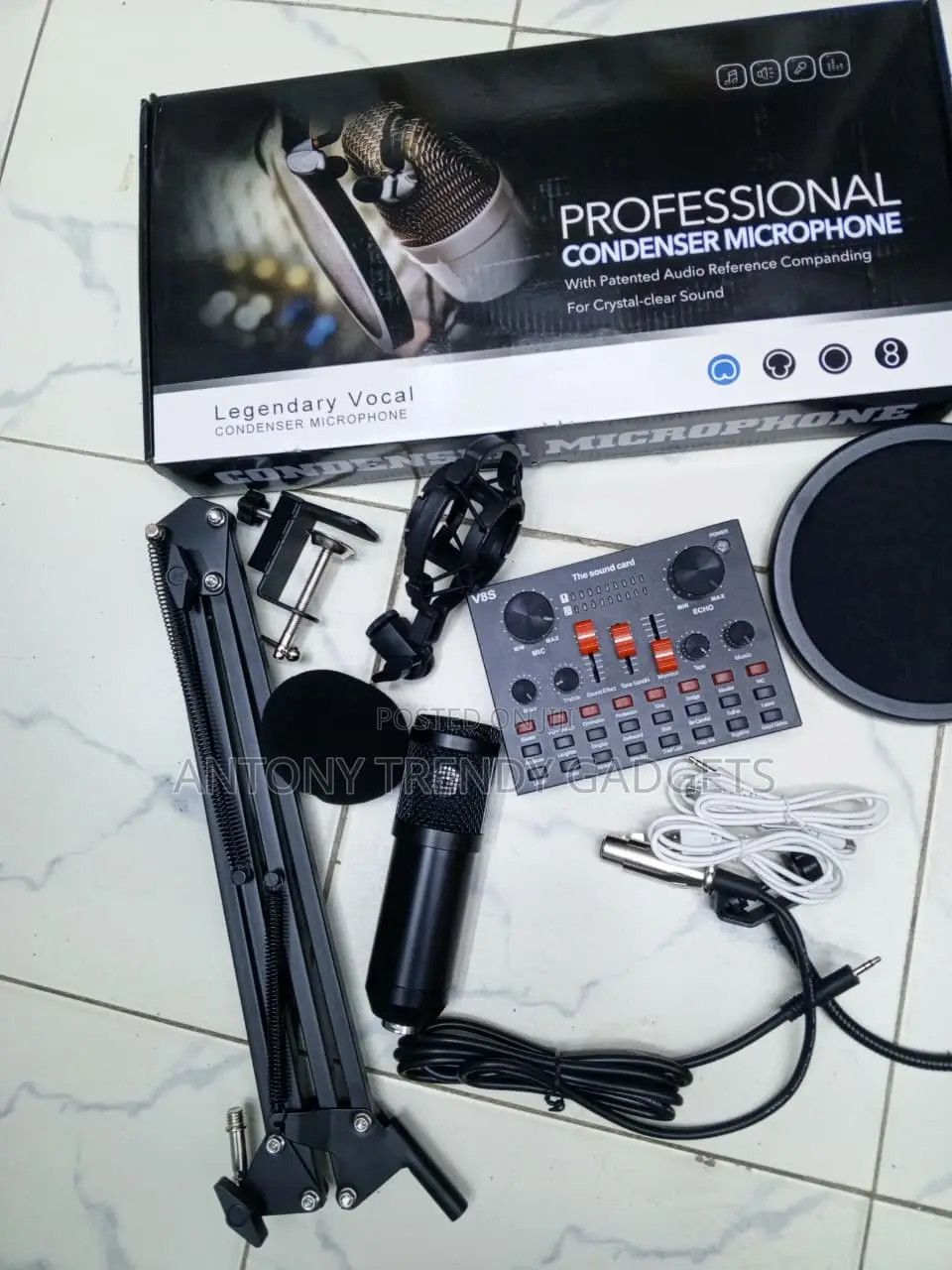 BM800 Streaming Mic Set With V8S Sound Card and Shock Mount
