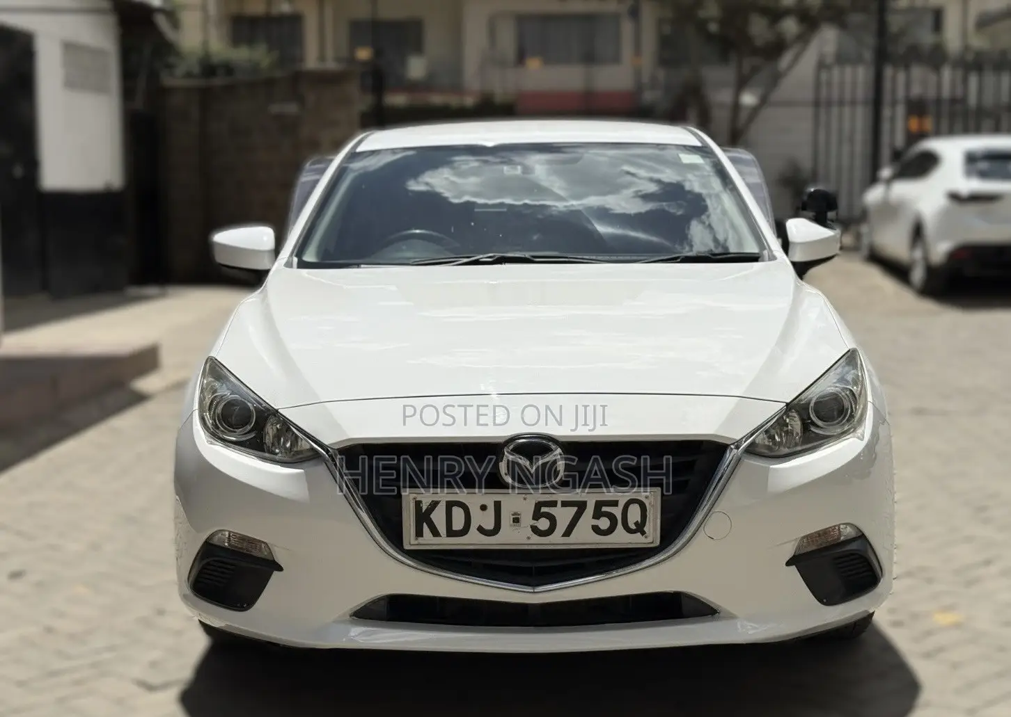 Mazda Axela 2015 Pearl