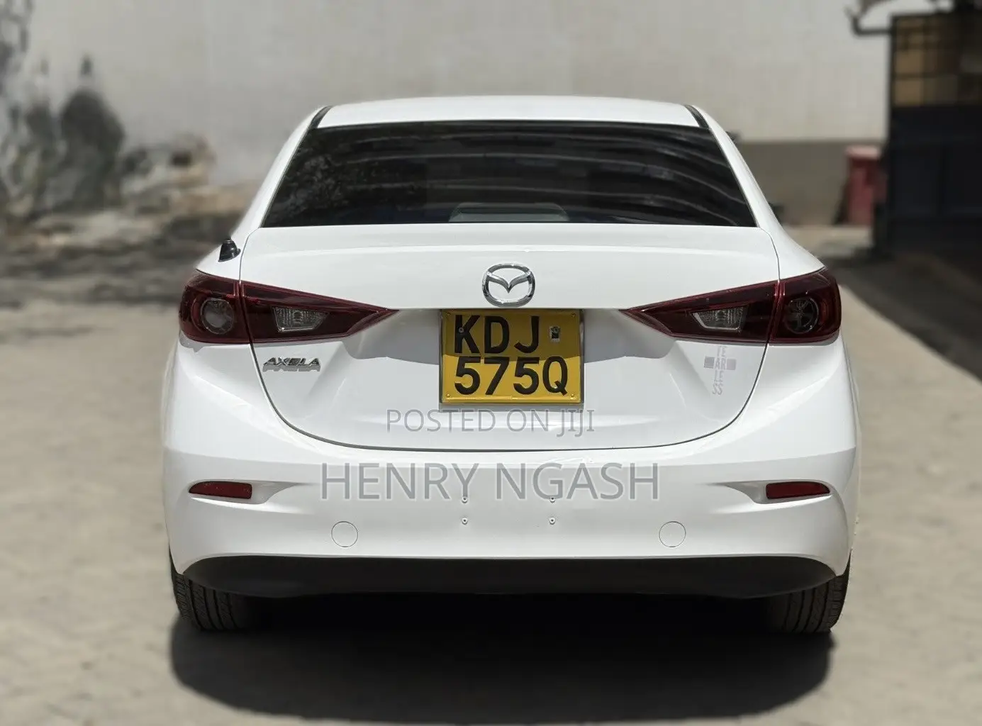 Mazda Axela 2015 Pearl