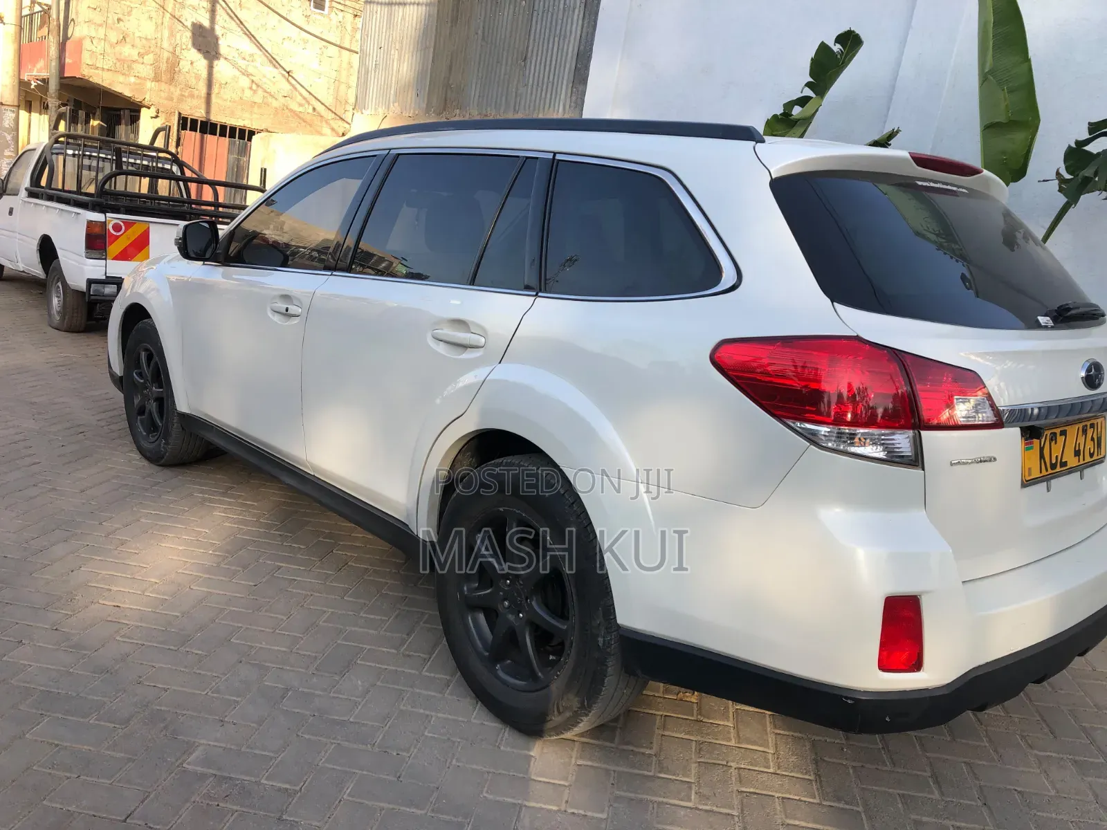 Subaru Outback 2012 White