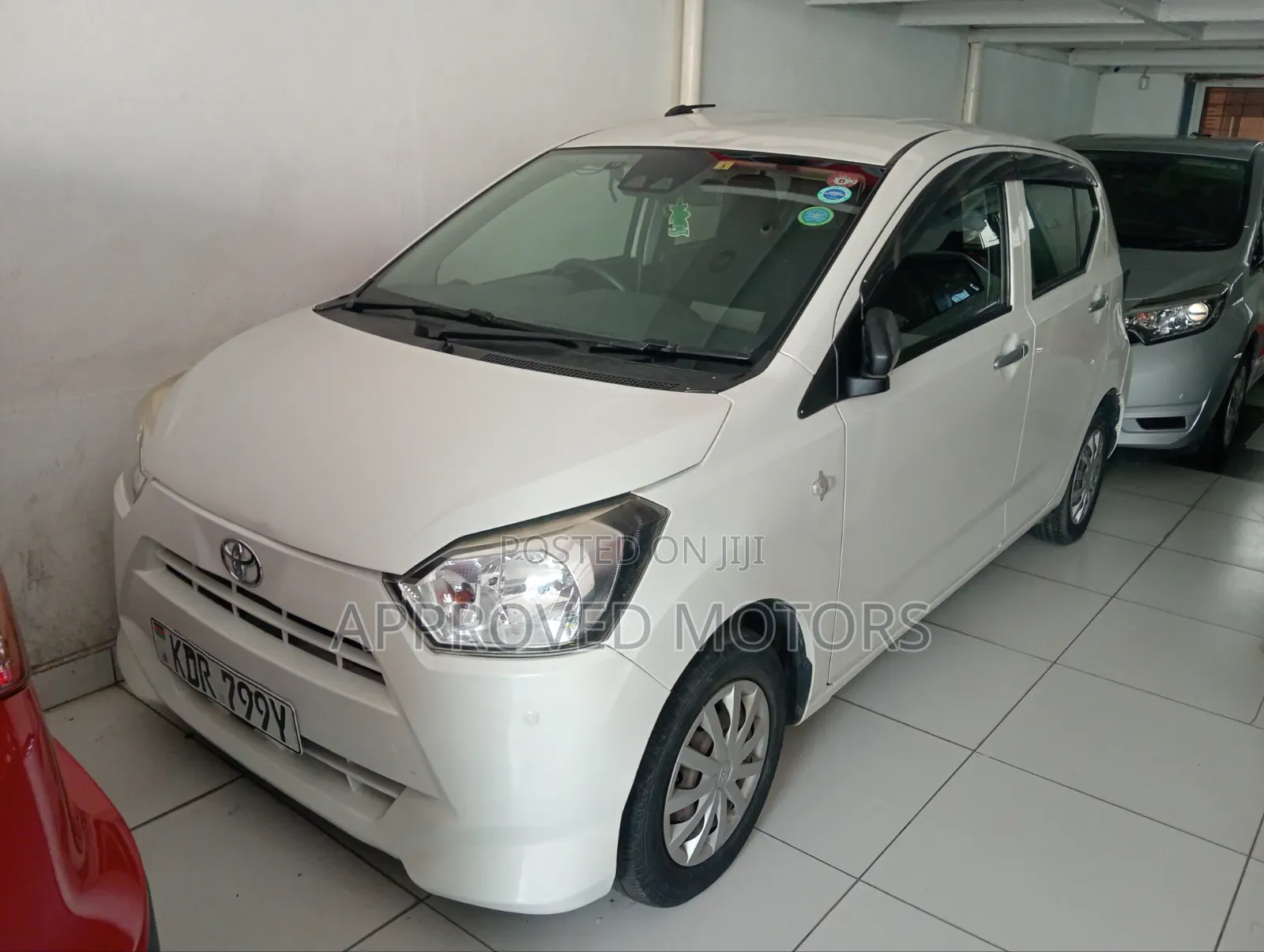 Toyota Pixis 2018 White