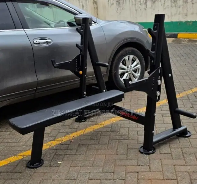 Heavy-Duty Commercial Bench Press With Safety Protection Hooks
