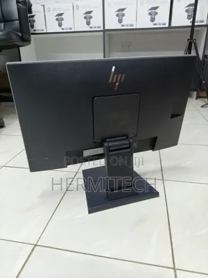HP Frameless Monitor for Gaming and Entertainment Experience