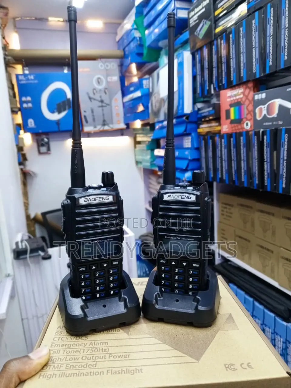 UV-82 VHF UHF Walkie Talkies With Dual PTT and 128 Channels