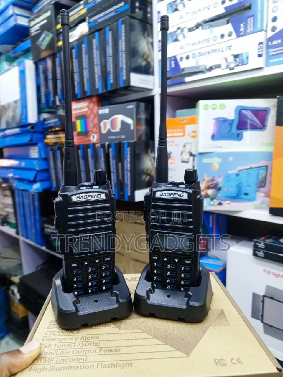 UV-82 VHF UHF Walkie Talkies With Dual PTT and 128 Channels