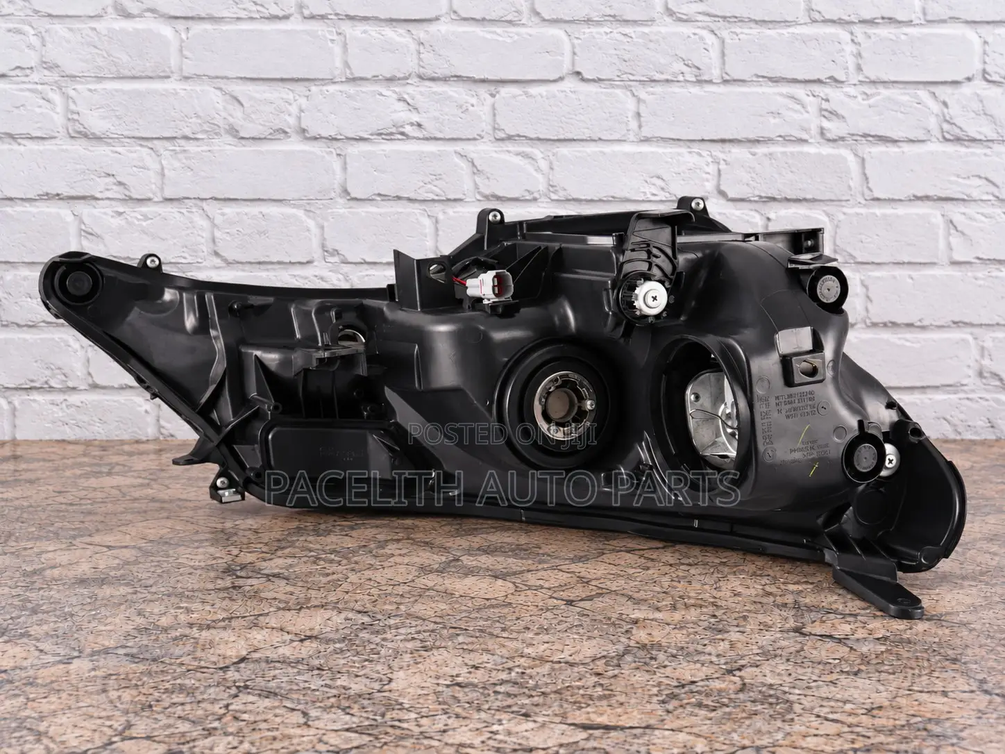 Depo Head Lamp / Light Toyota RAV4 2013/2014/2015 Xenon