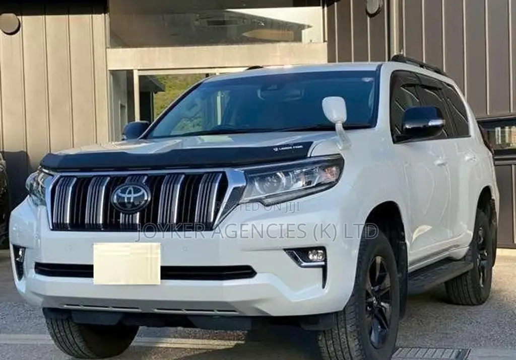 Toyota Land Cruiser Prado 2020 Off white