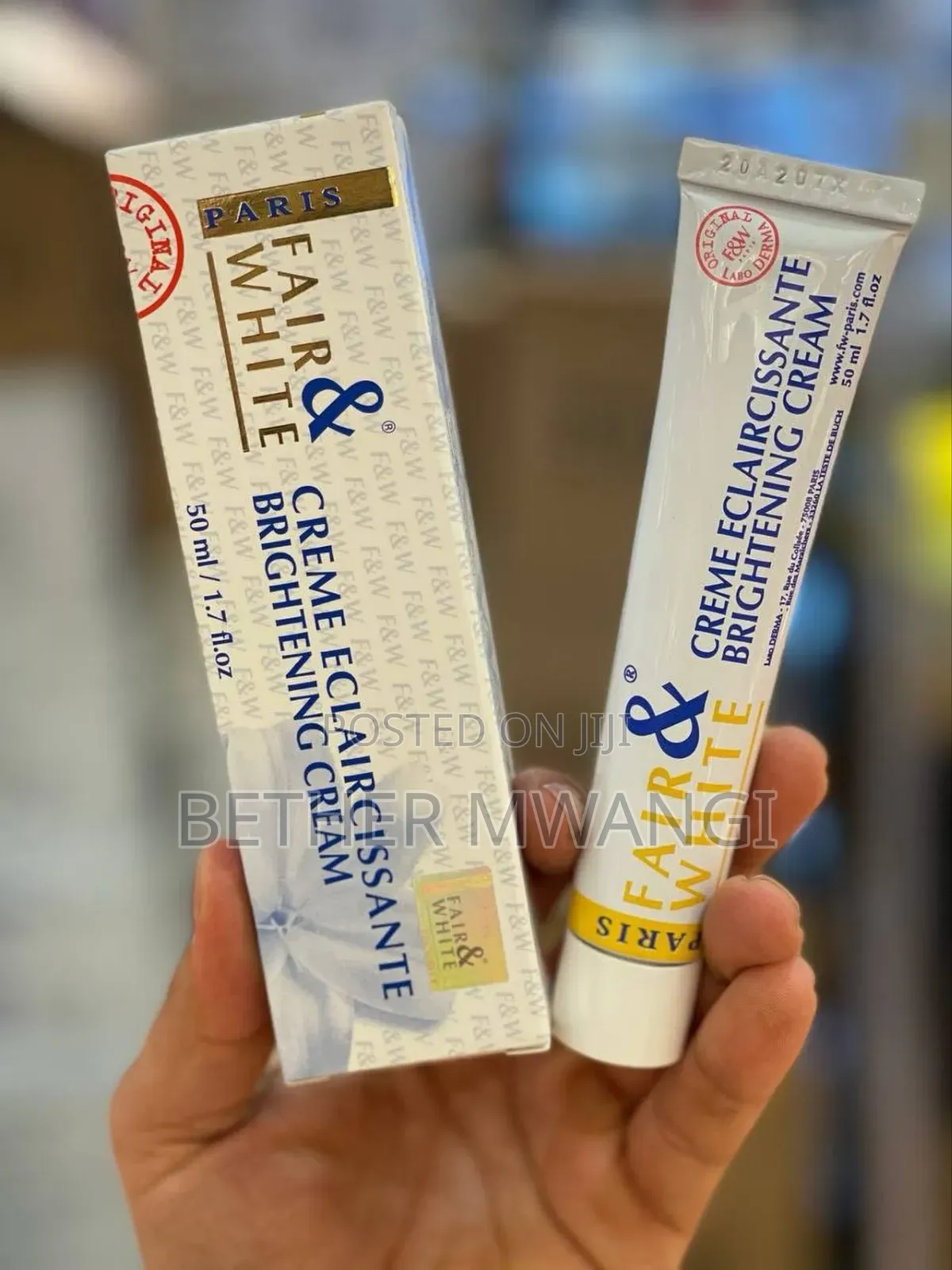 Fair & White Original Brightening Cream (Crème Éclaircissante).