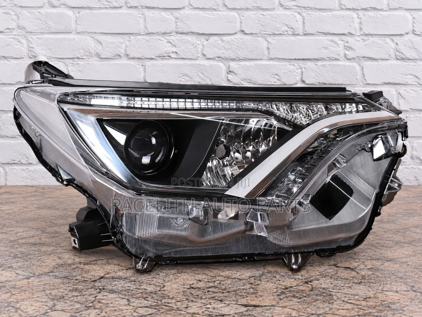 Depo Head Lamp / Light Toyota RAV4 2016/2017/2018