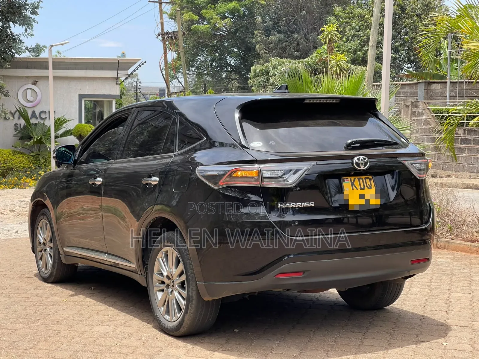 Toyota Harrier 2017 Black