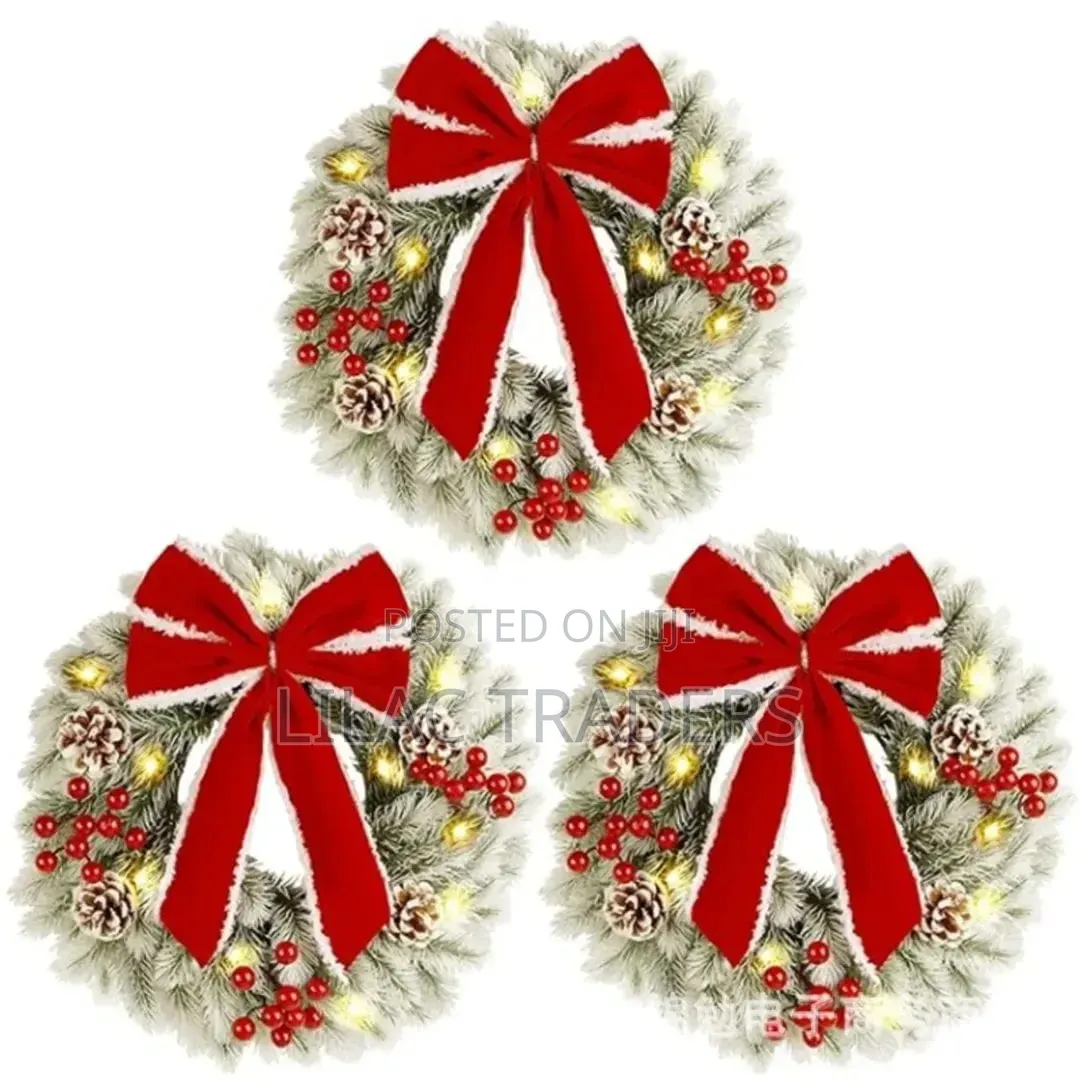 Christmas Wreath Decoration 35cm Bli