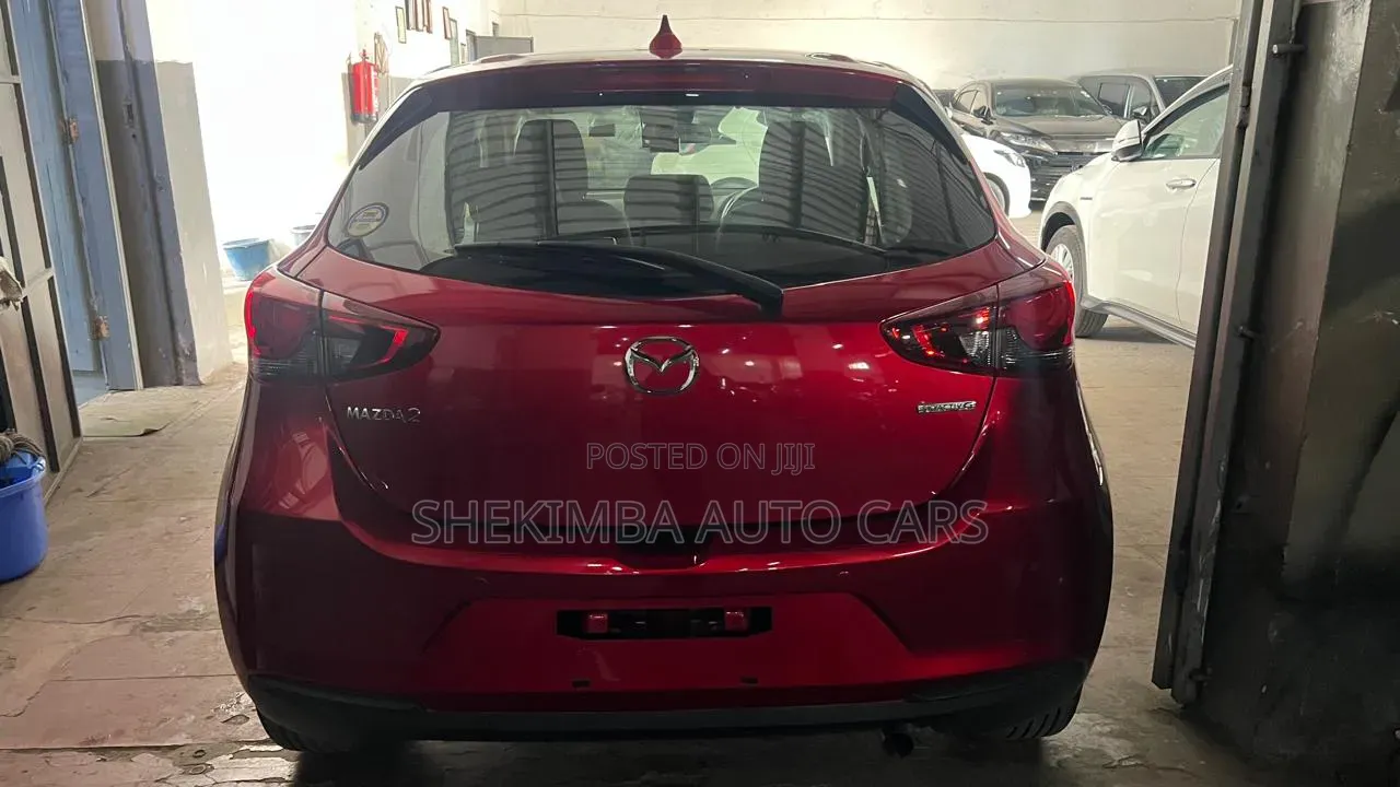 Mazda 2 2020 Red
