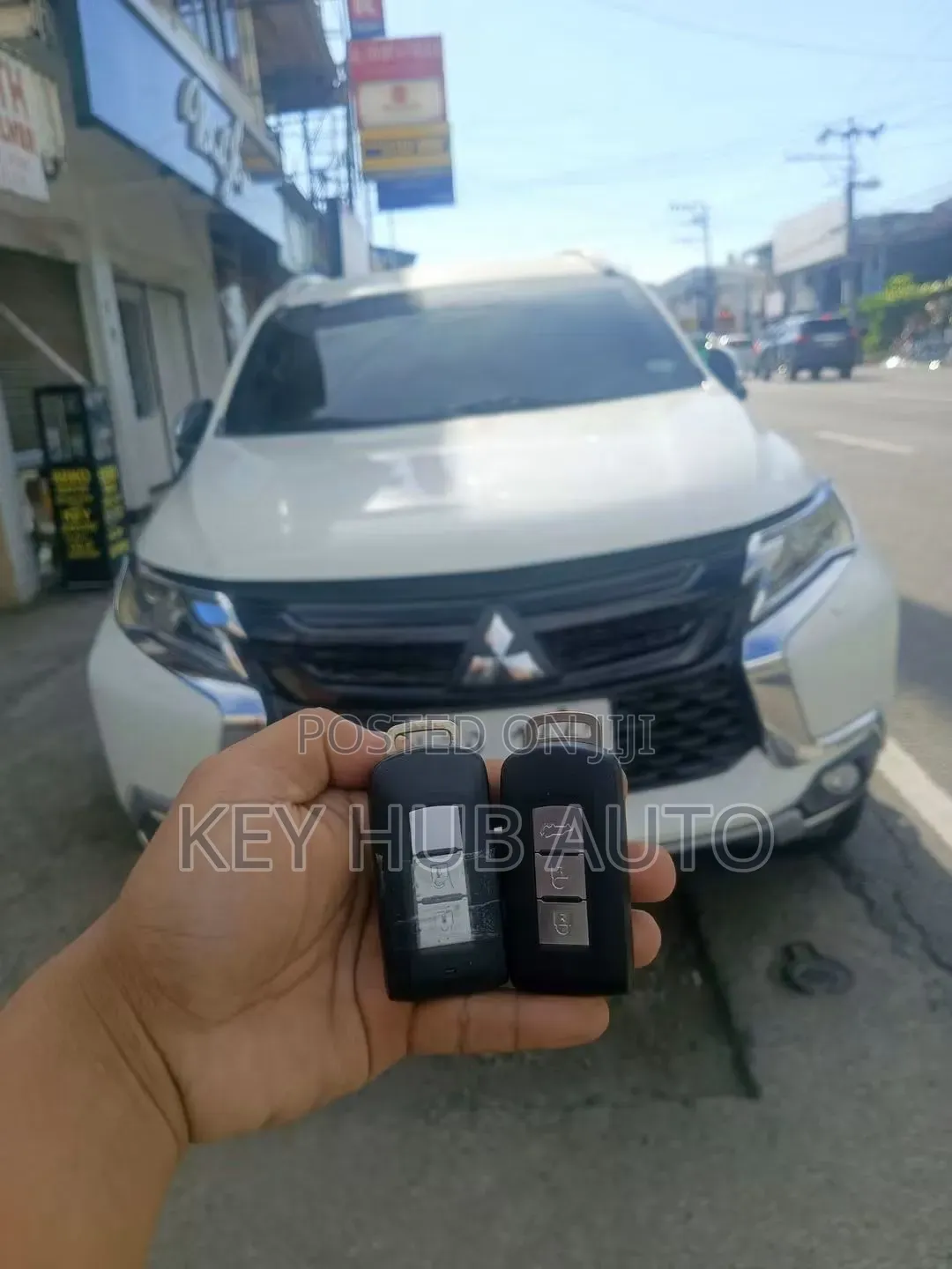 Land Cruiser /Mitsubishi Gallant Keys