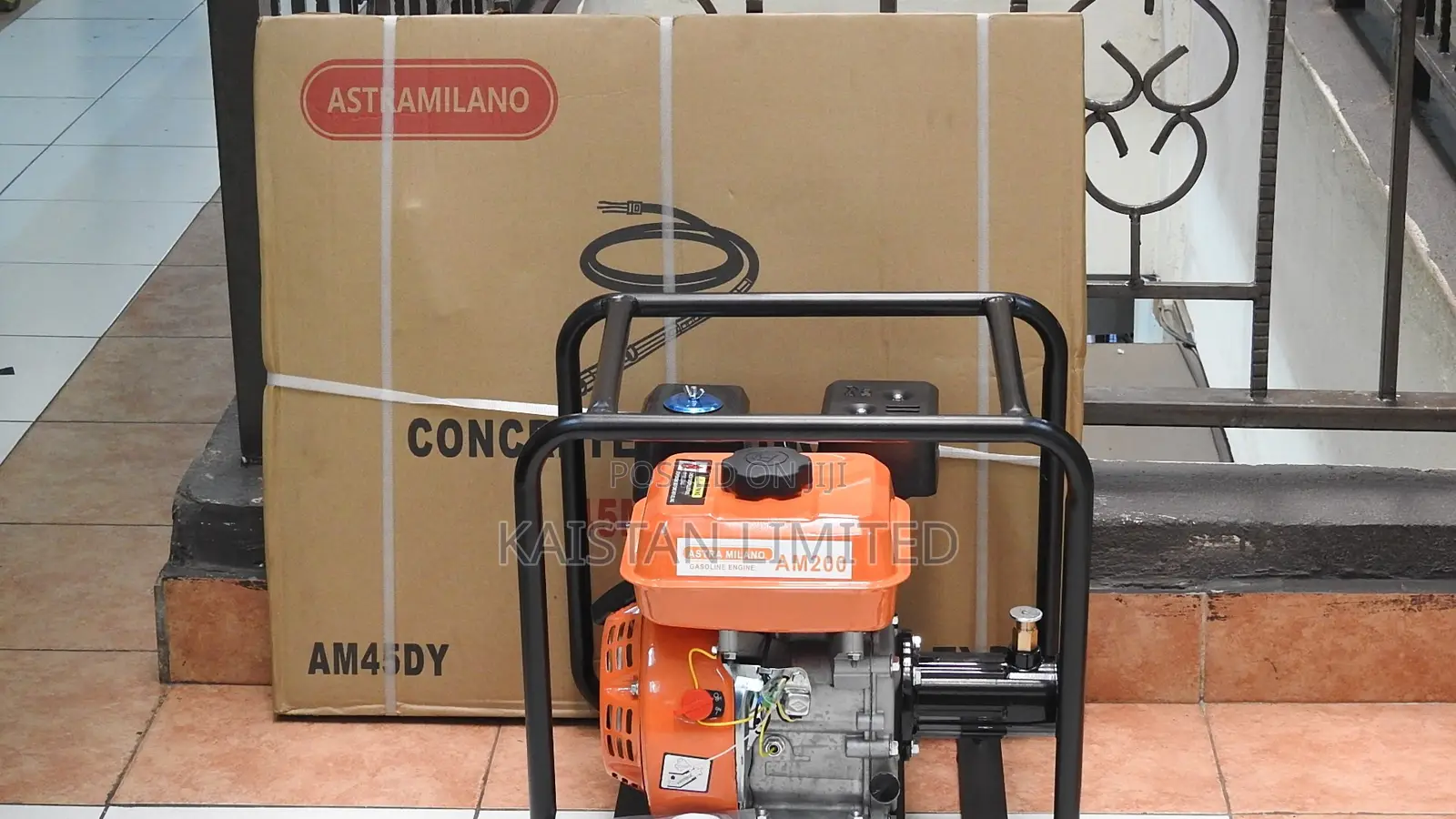 Astramilano AM200 Petrol Concrete Vibrator – 45mm X 6M Shaft