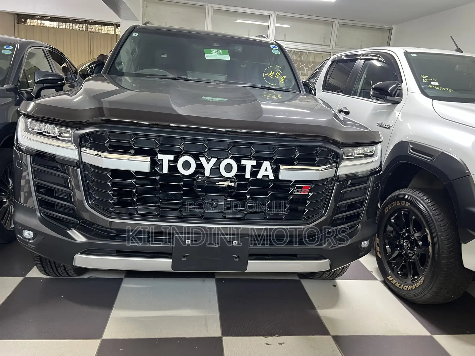 Toyota Land Cruiser 2024 Black