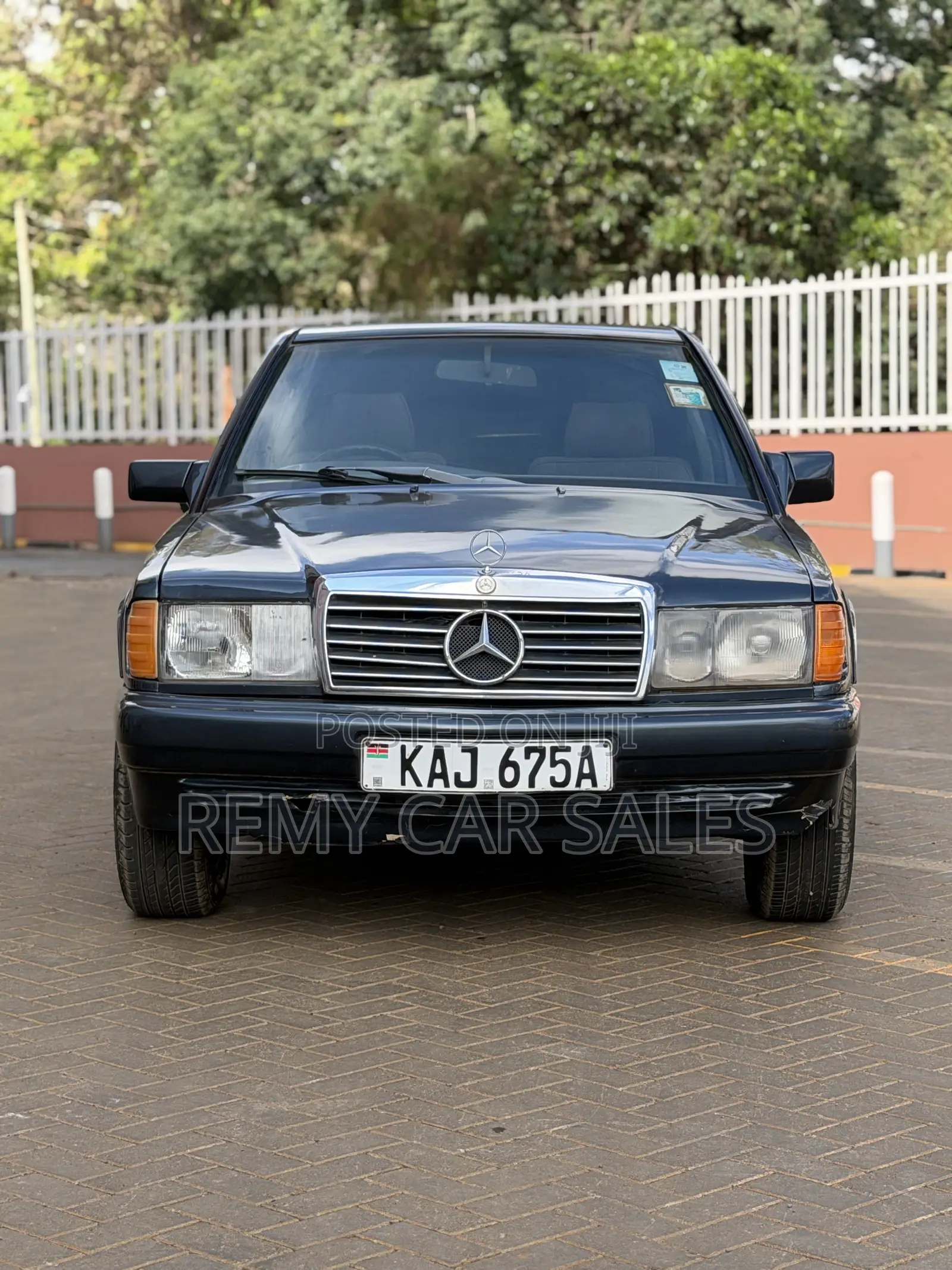 Mercedes-Benz W124 1989 Black