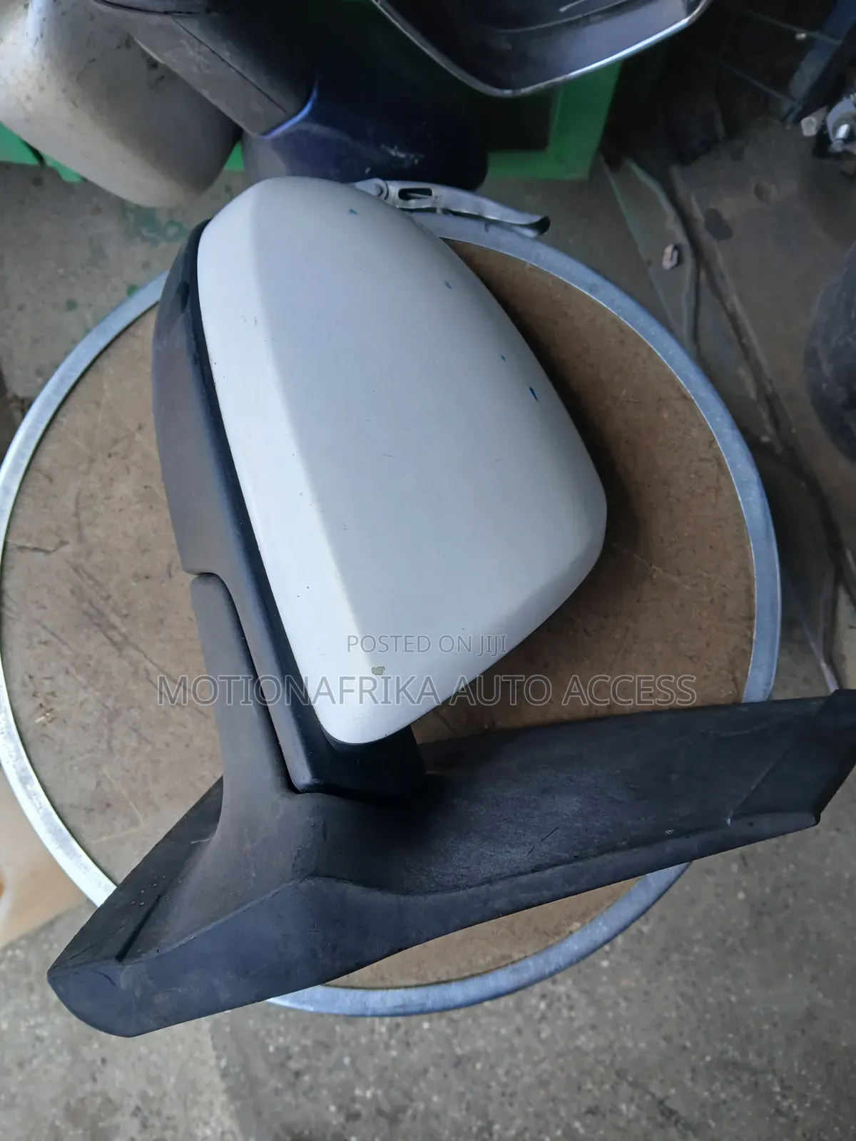 Demio 2008 Sidemirror