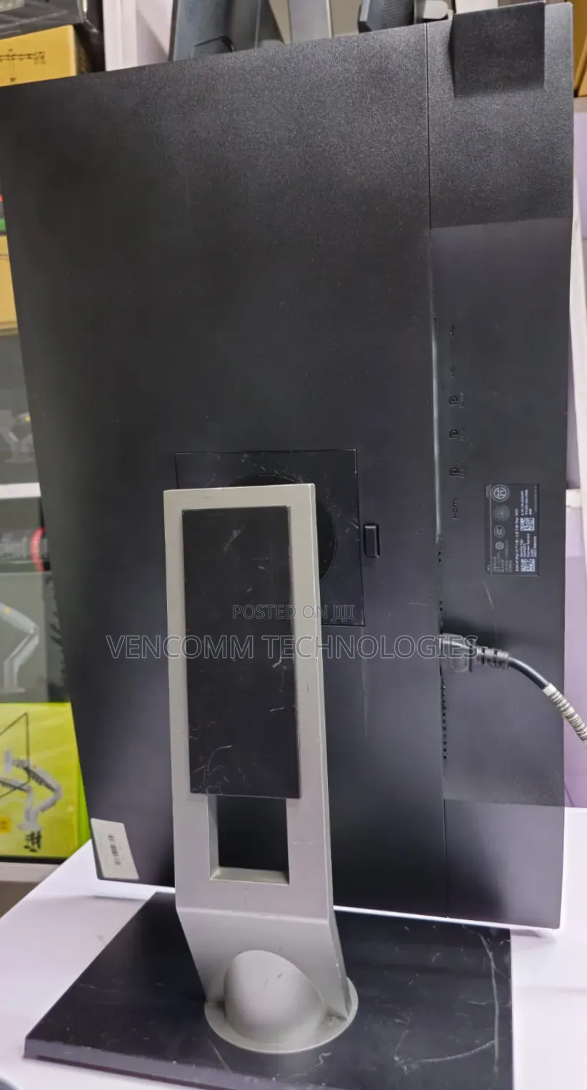 Dell P2720DC 27 Inch Monitor