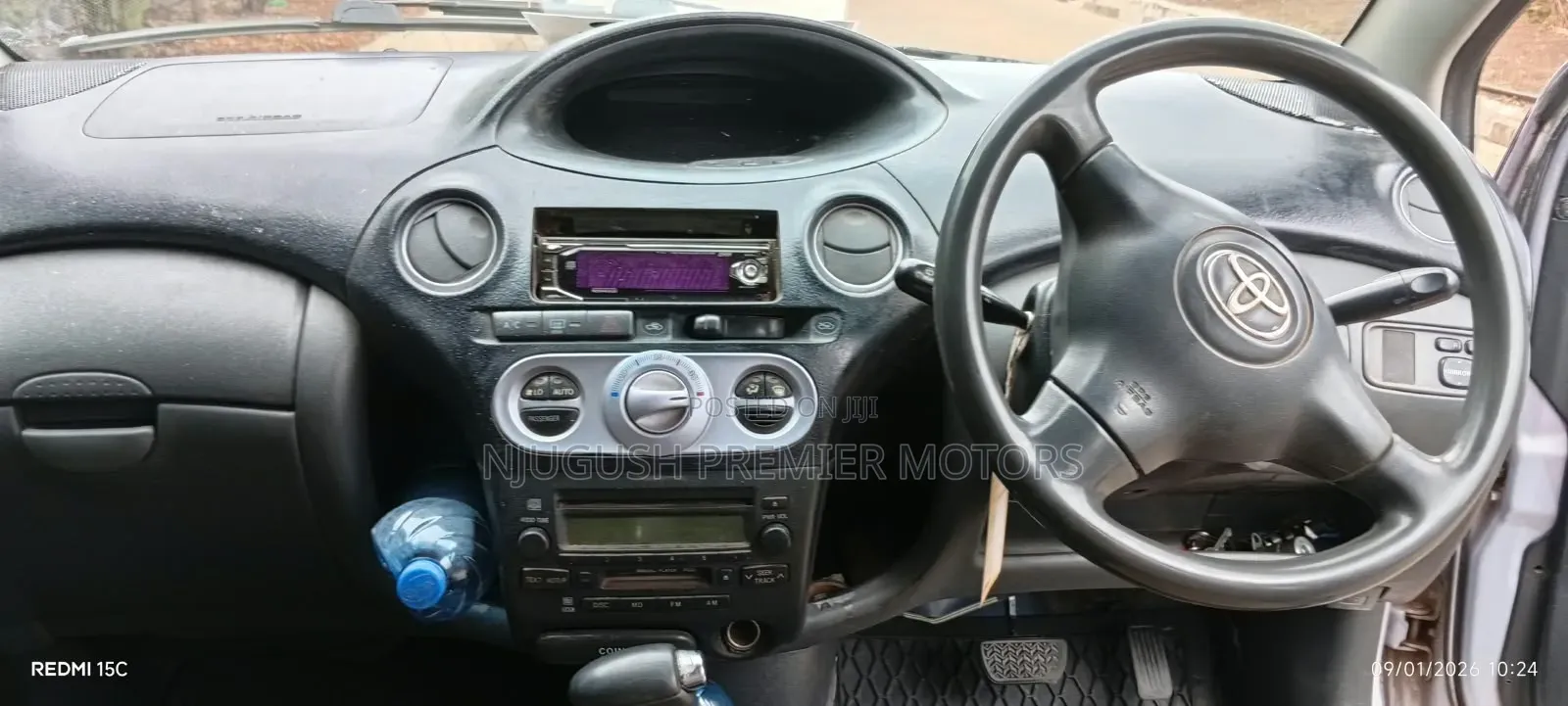 Toyota Vitz 2005 Pink