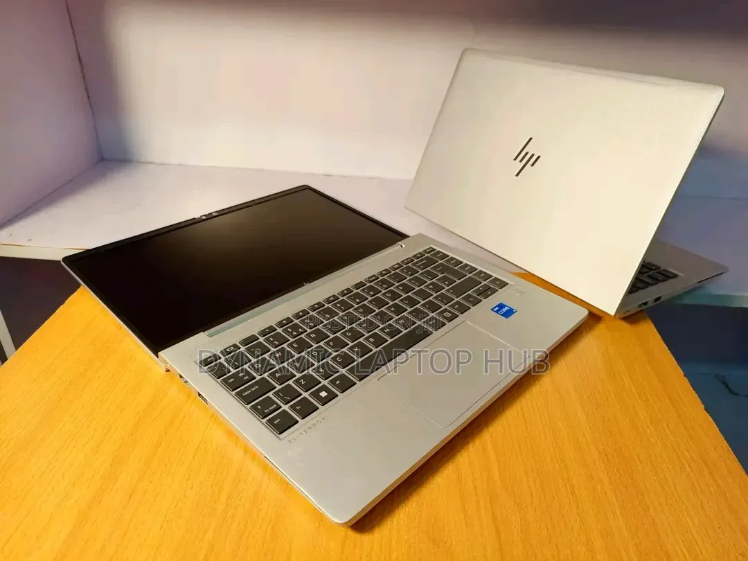 Laptop HP EliteBook 640 G9 16GB Intel Core i5 SSD 256GB