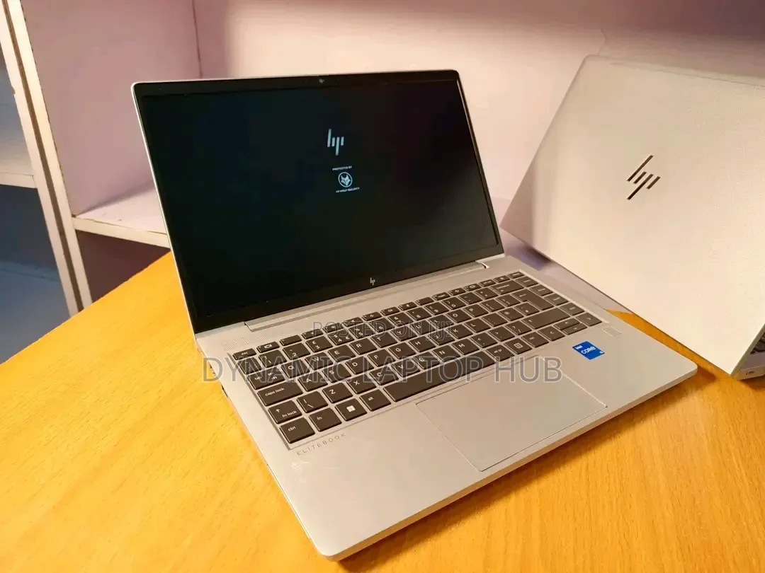 Laptop HP EliteBook 640 G9 16GB Intel Core i5 SSD 256GB