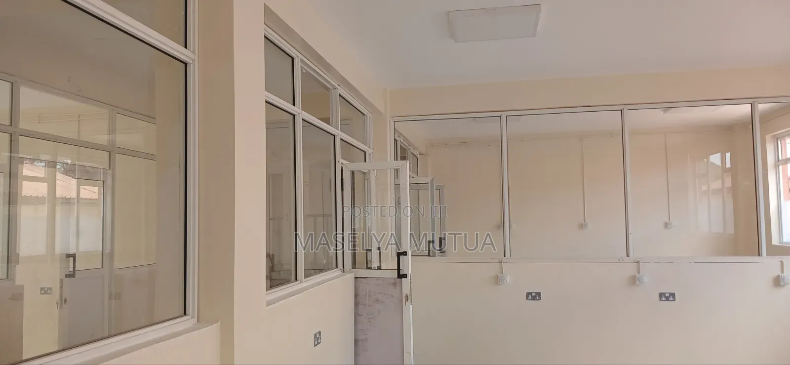 Alluminium Office Parttions