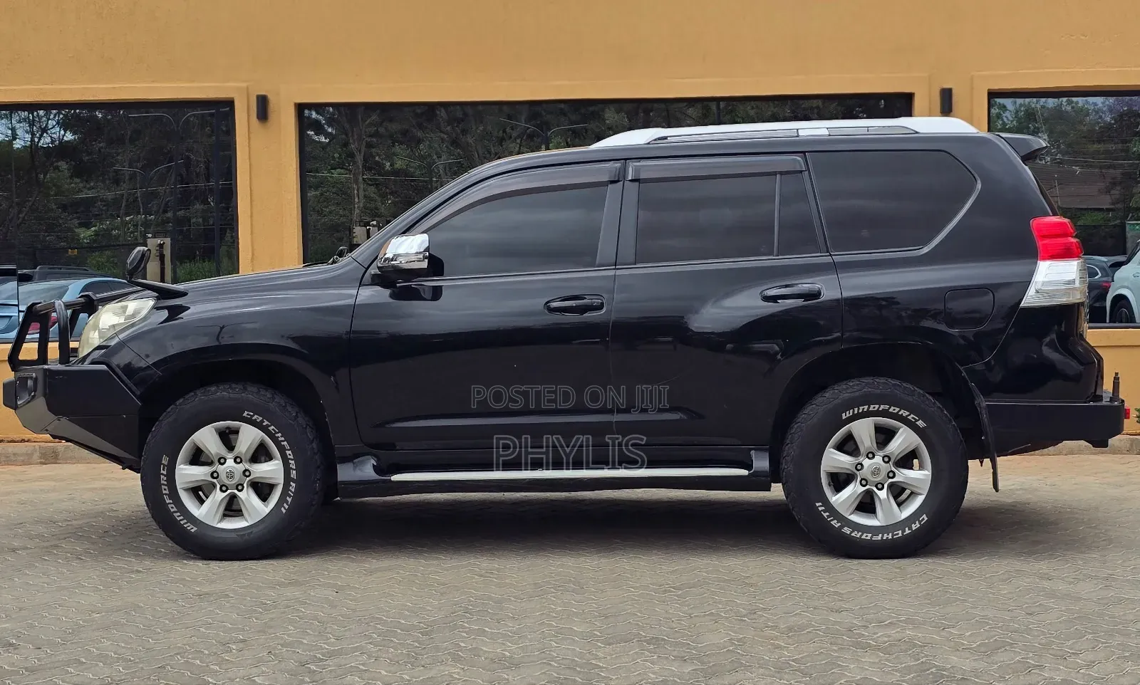 Toyota Land Cruiser 2013 Black