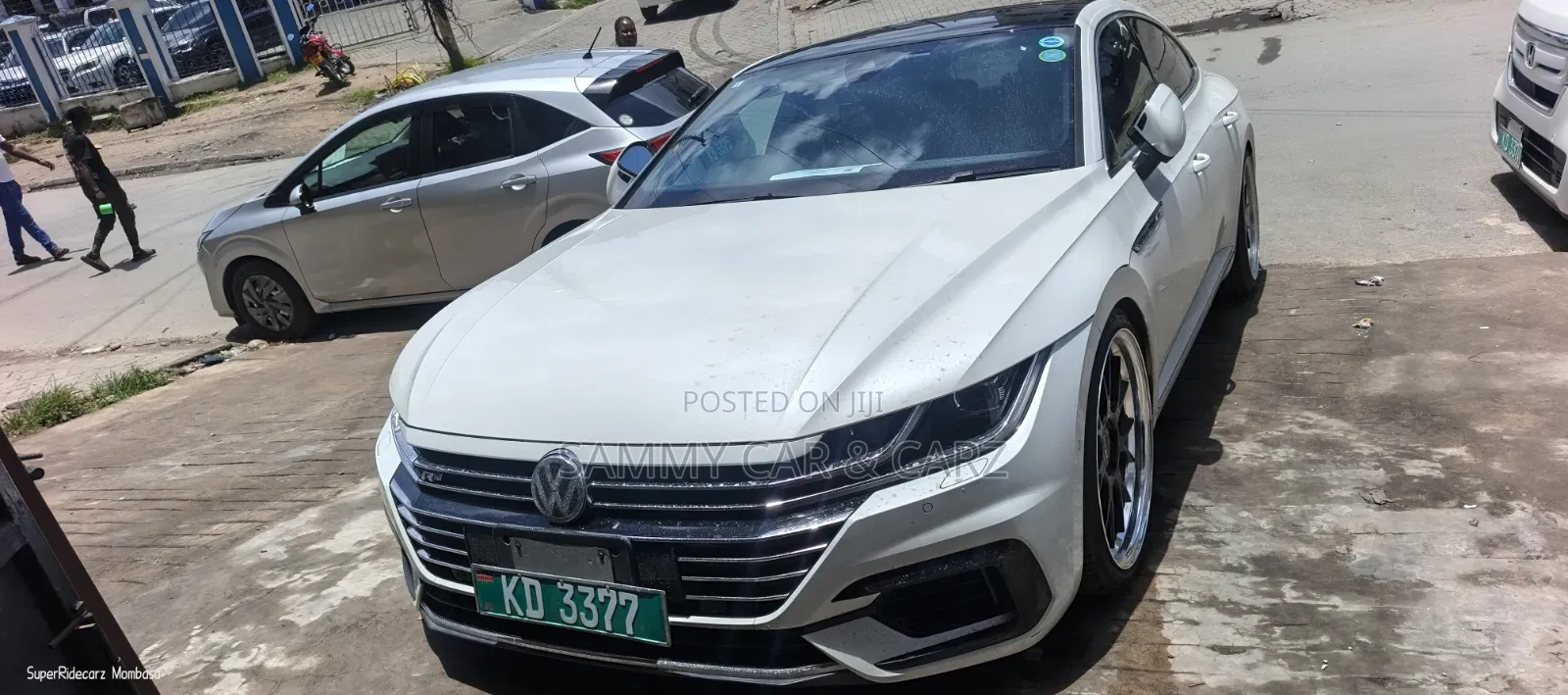 Volkswagen Arteon 2.0T SE R-Line w/19 AWD 4MOTION 2019 White