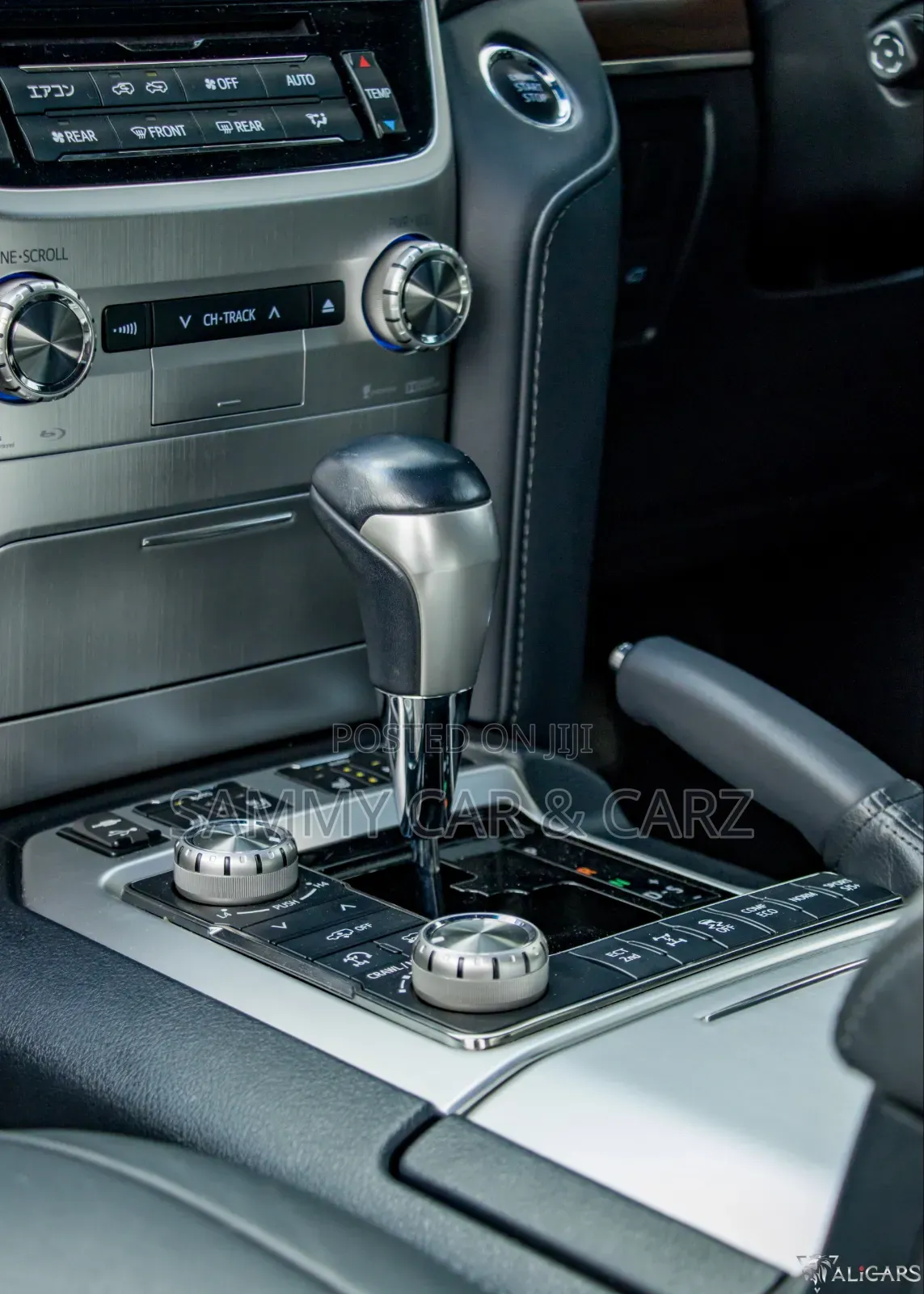 Toyota Land Cruiser 4.6 V8 ZX 2019 Black
