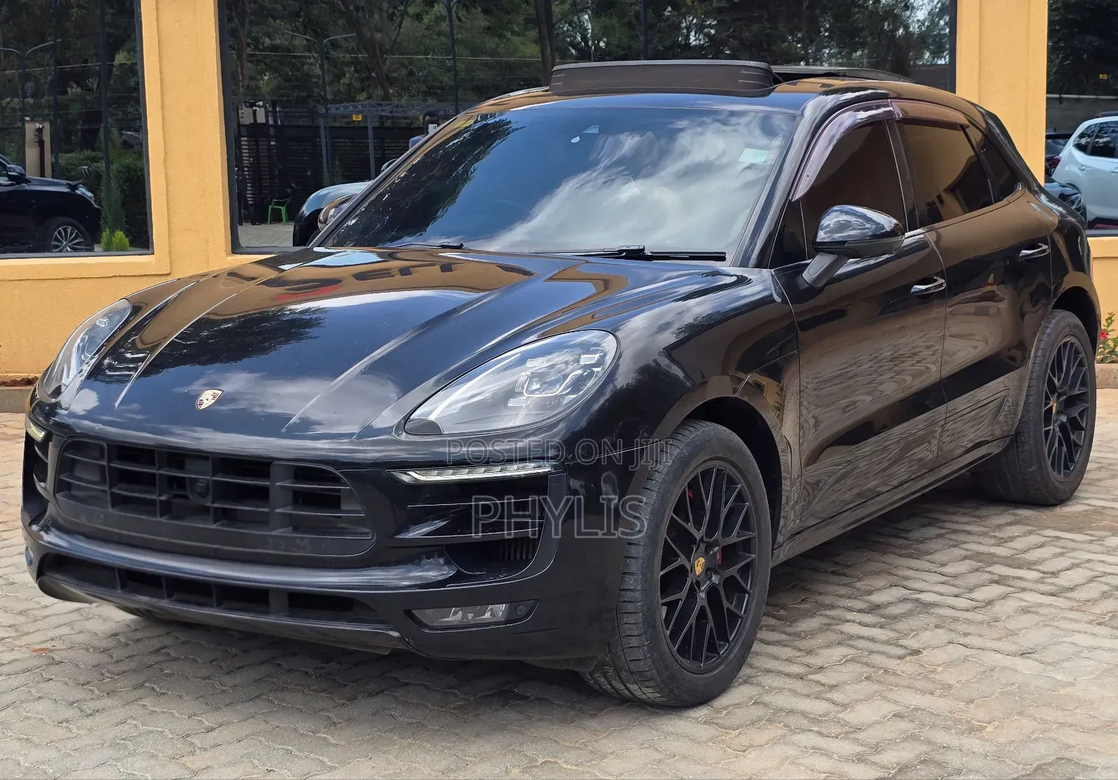 Porsche Macan GTS 2018 Black