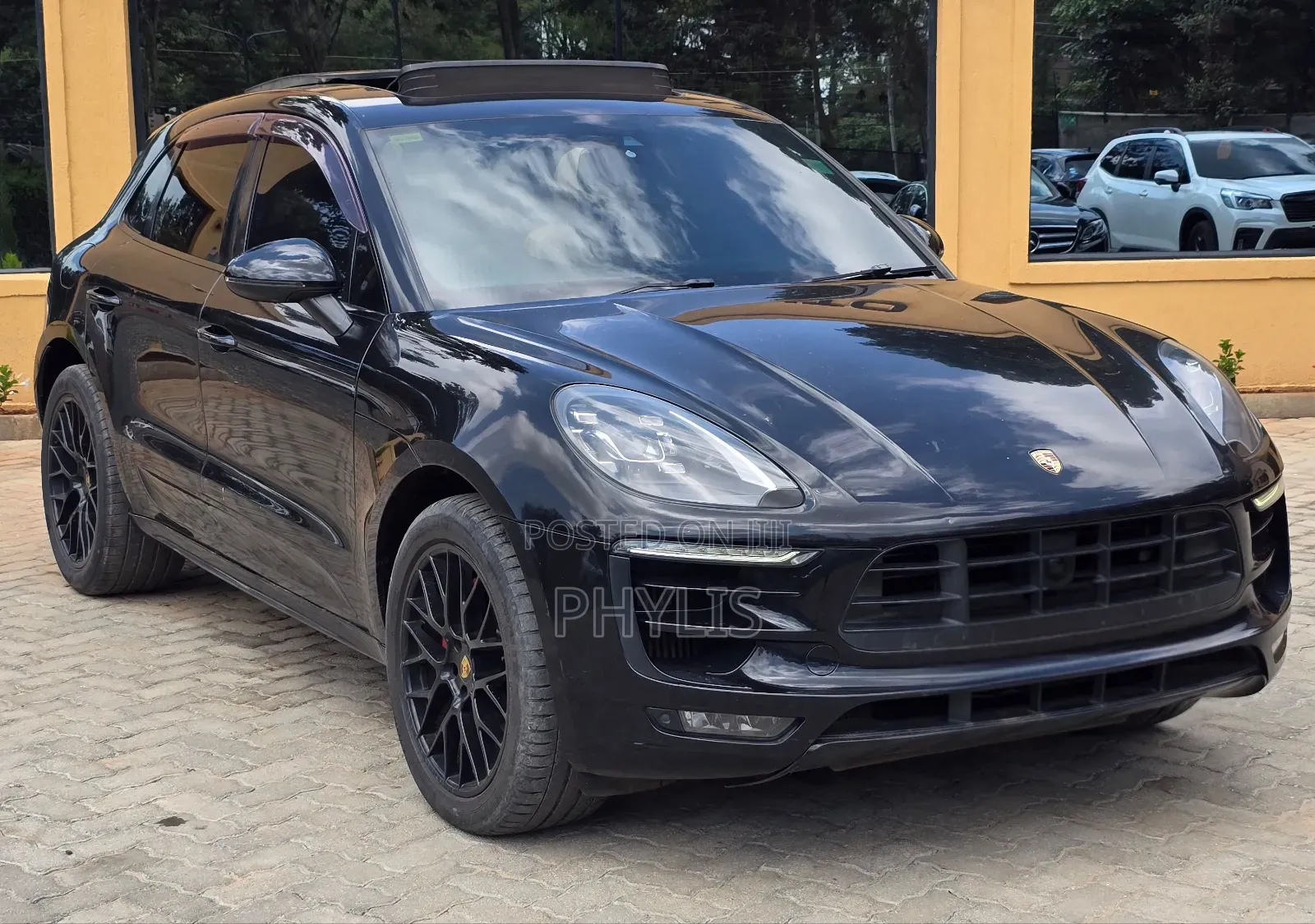 Porsche Macan GTS 2018 Black