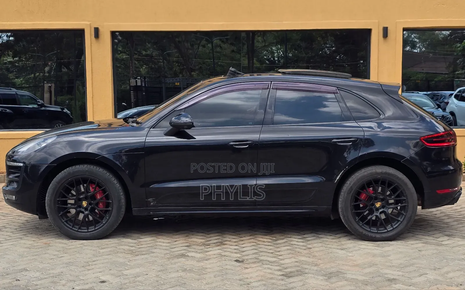 Porsche Macan GTS 2018 Black