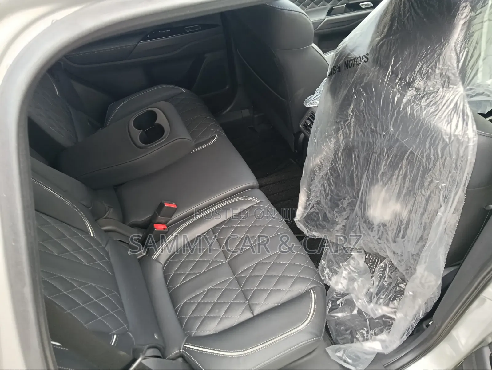 Mitsubishi Outlander 2.4 PHEV AWD 2018 Silver