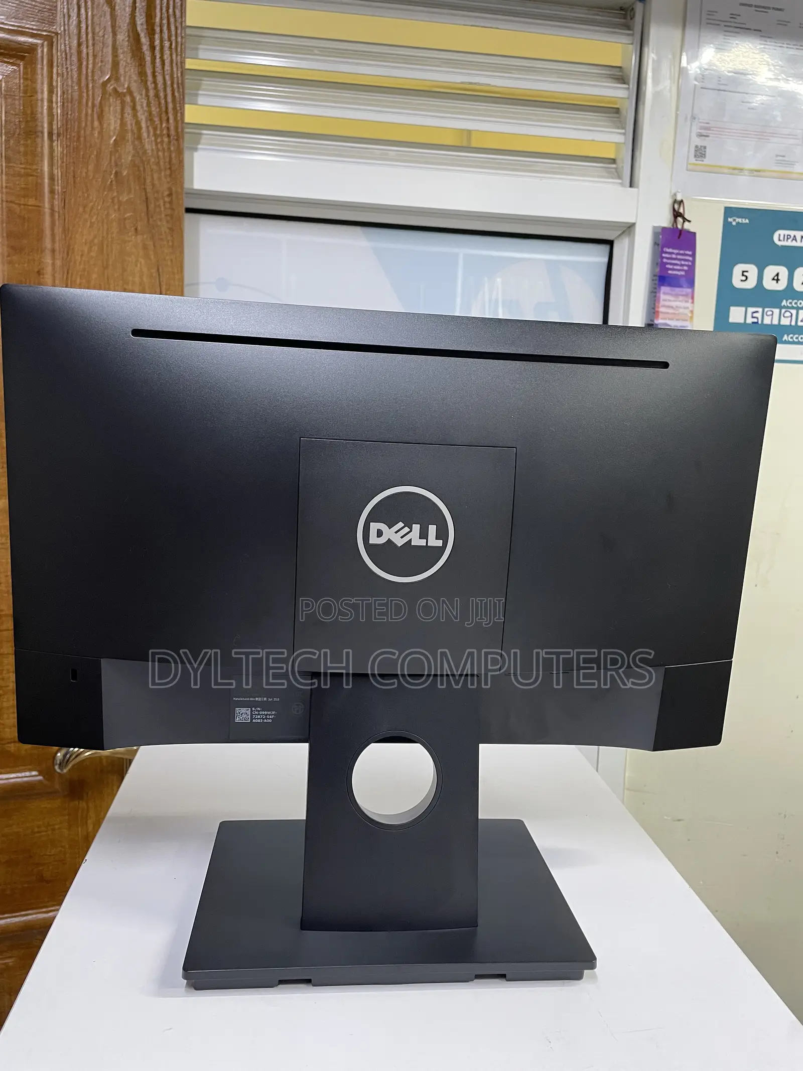 Dell E1916He Monitor