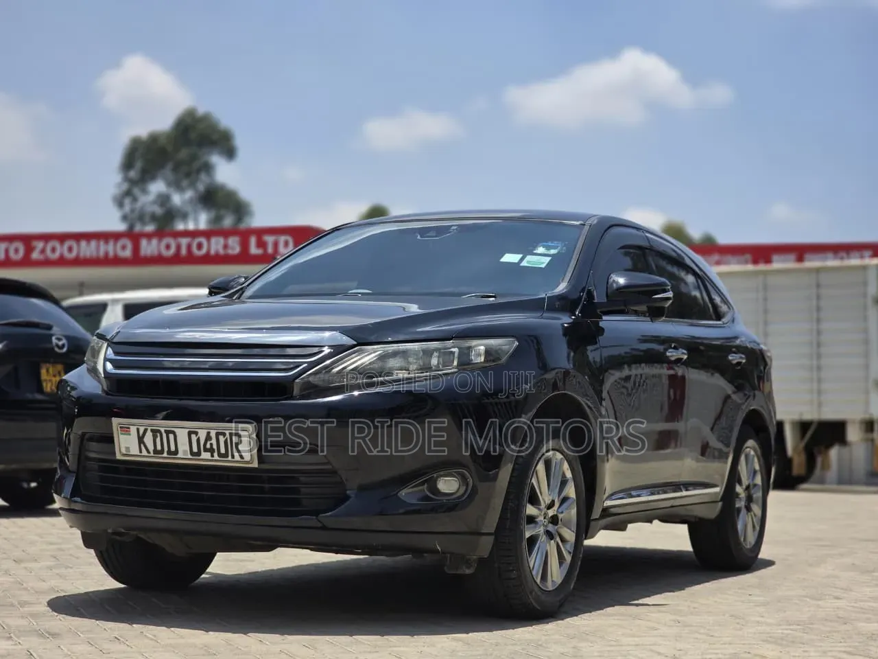 Toyota Harrier 2014 Matt Black