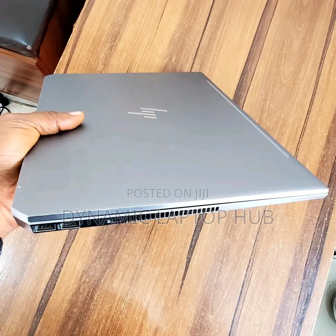 Laptop HP ZBook Studio G5 16GB Intel Core i7 SSD 512GB