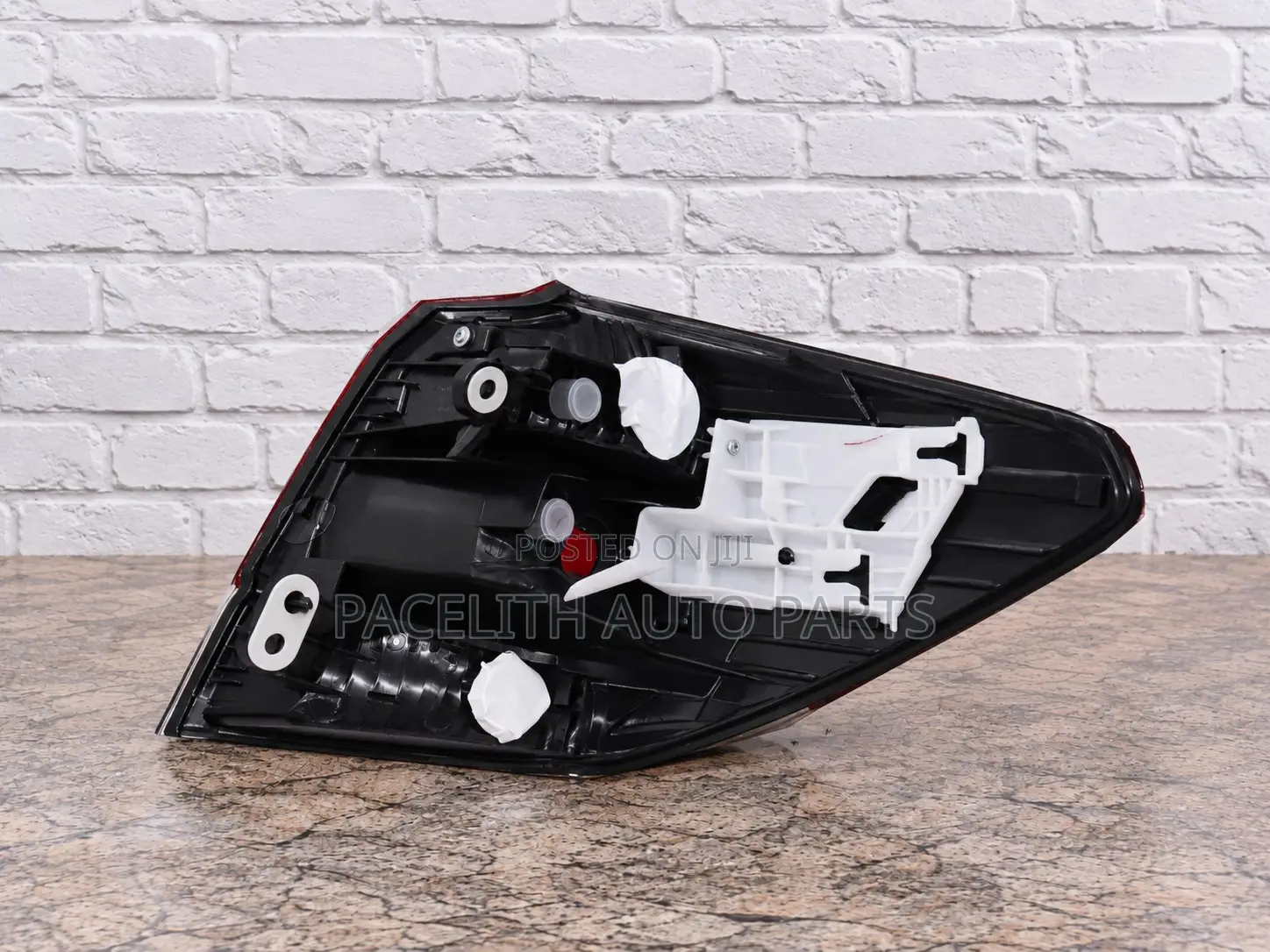 Depo Tail Lamp / Light Subaru Outback 2010/2011/2012/2013/2014