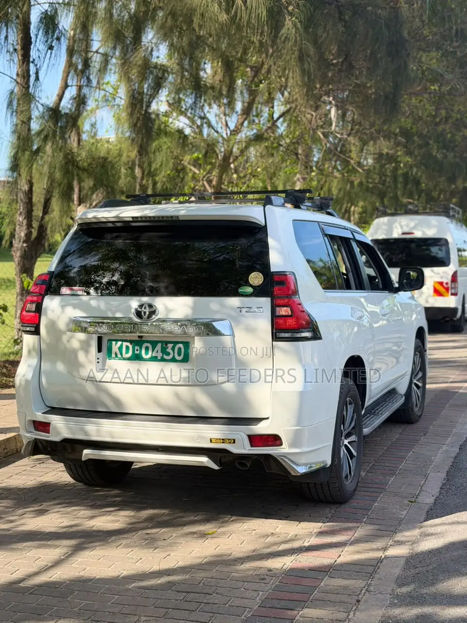 Toyota Land Cruiser Prado 2.8 2019 White