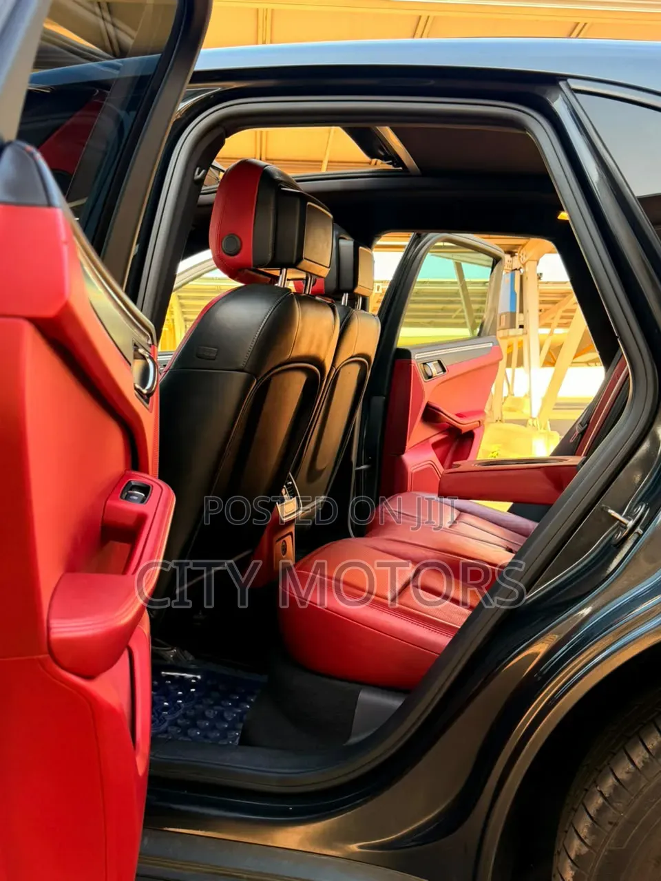 Porsche Macan Sport Edition 2018 Black