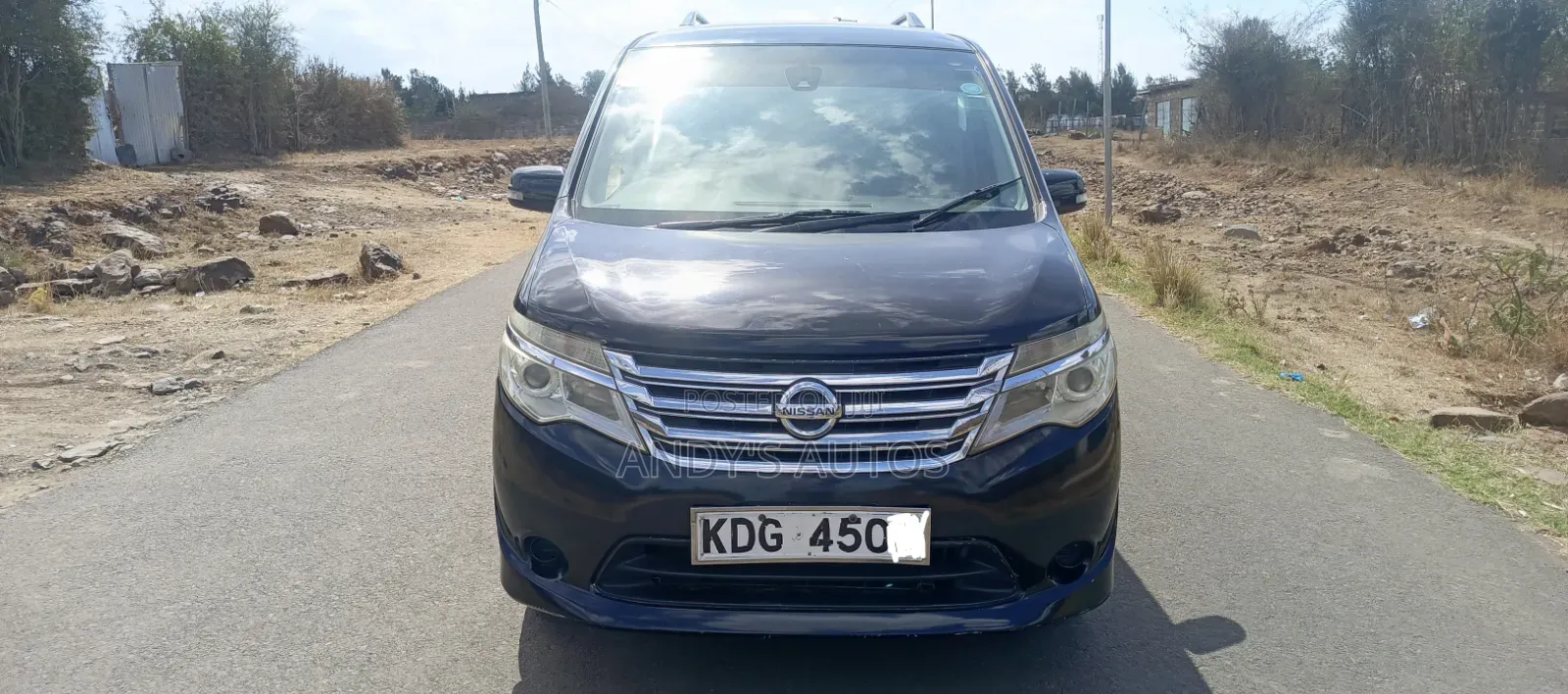 Nissan Serena 2015 Black