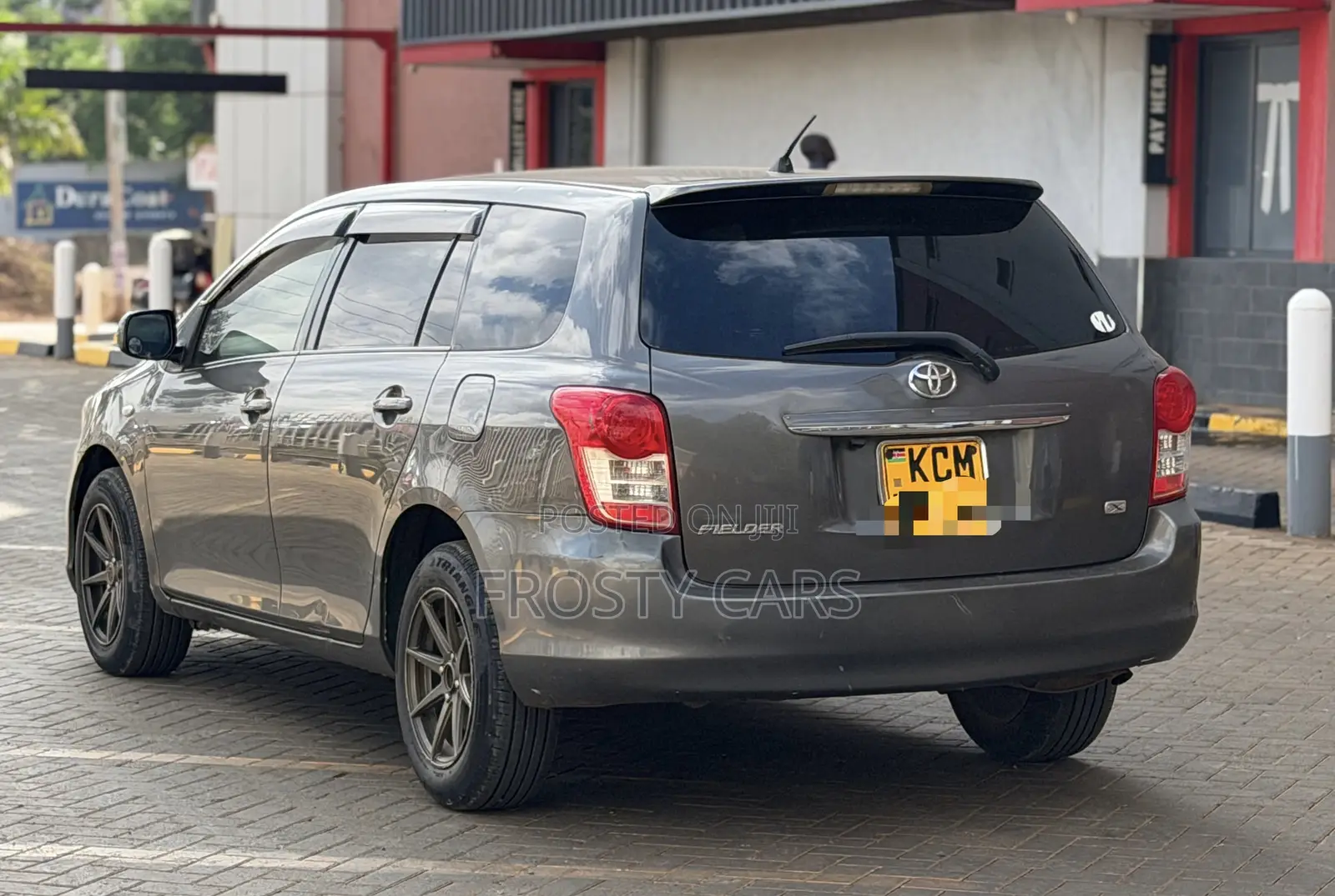Toyota Corolla Fielder 1.5 Petrol FWD 2011 Gray