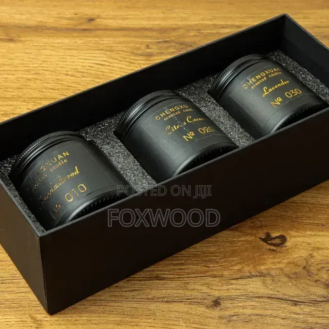 Set of Three Chengxuan Black-Jar Scented Candles