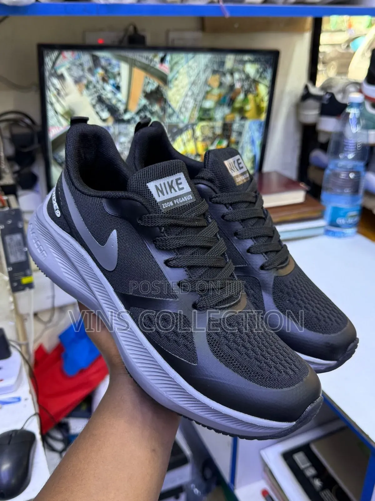 Nike Zoom Sports Shoes