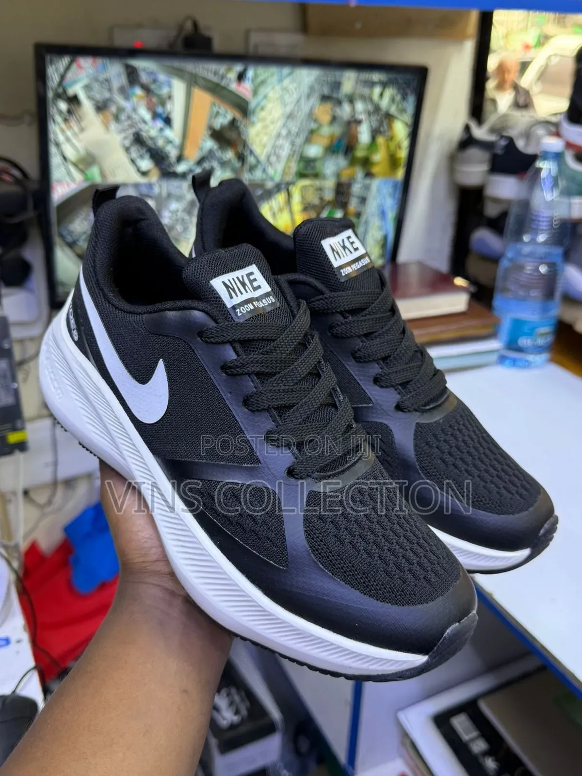 Nike Zoom Sports Shoes